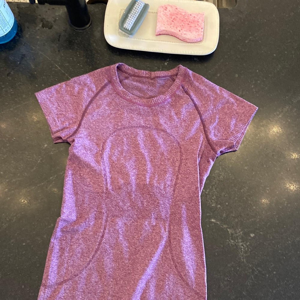 Lululemon work out top
